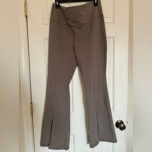 Aritzia TNA flare split leggings